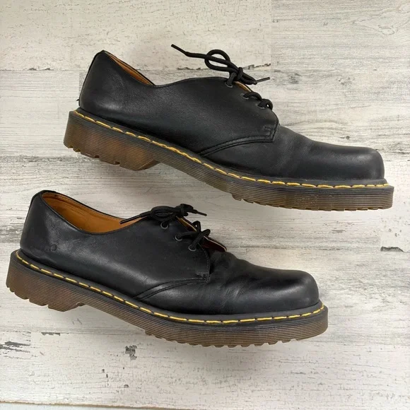 Dr. Martens Men’s Size 13 Lace Up Smooth Leather Oxford Shoes In Black